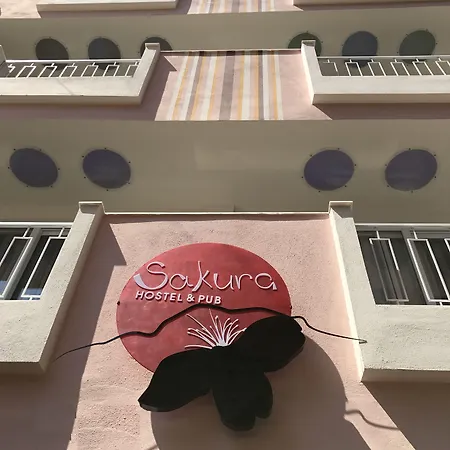 Sakura Vandrerhjem *